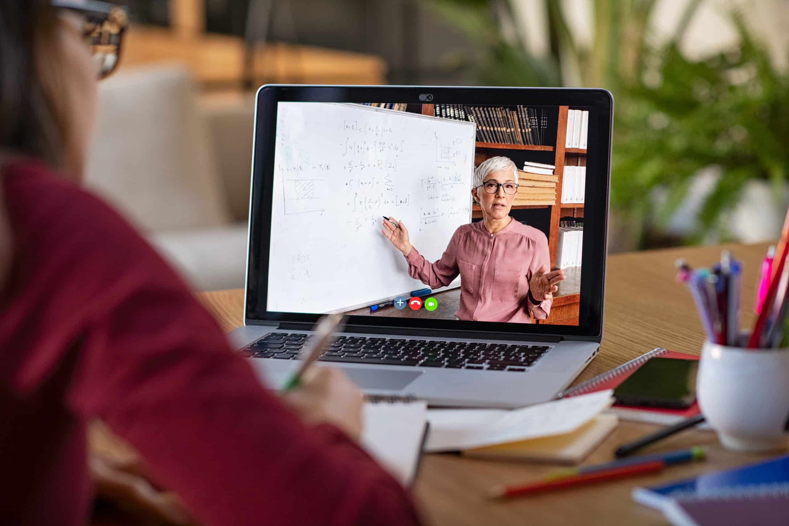 Enjeux d'un digital workplace hybride
